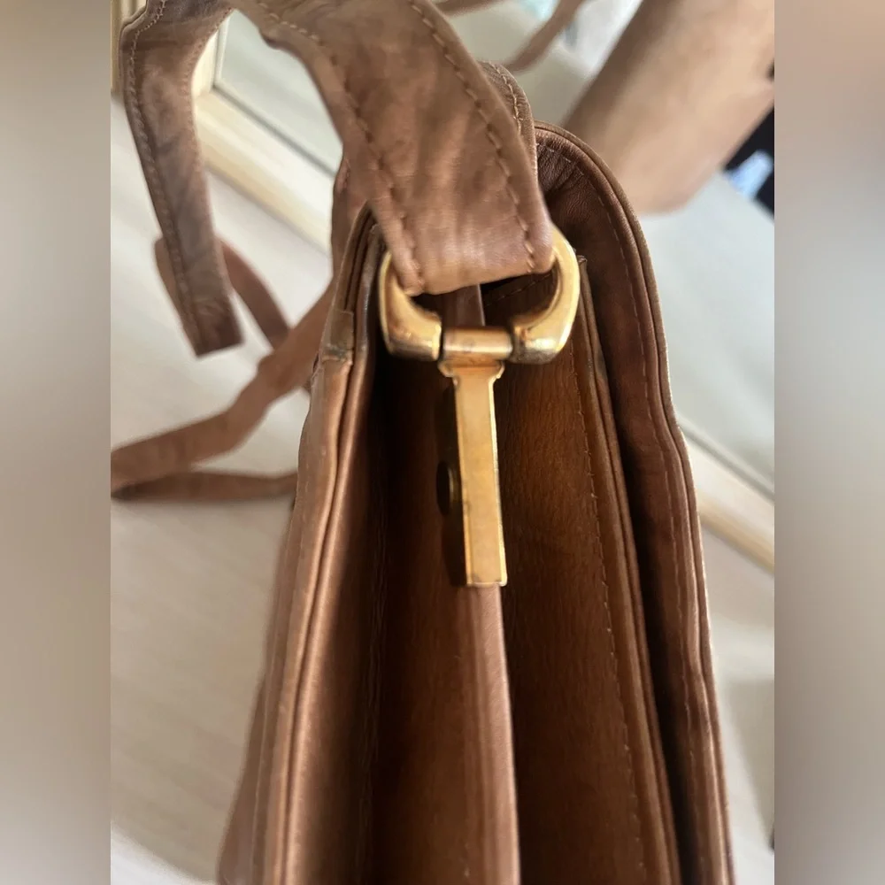 RARE Vintage AMIET Switzerland Leather Messenger Bag Swiss Combo Lock Key Clip